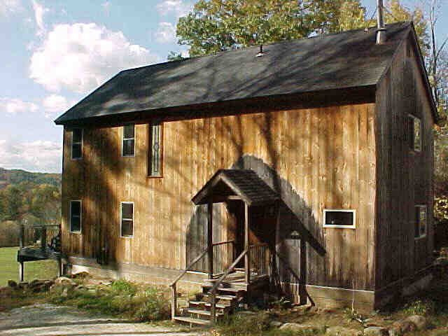 Building photograph for 527 LIME ROCK ROAD